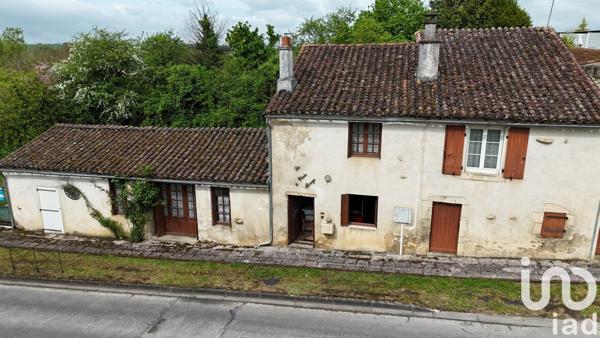 Maison 3 pièces de 83 m² à Courcôme (16240)