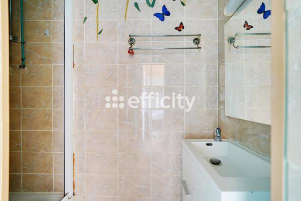 Appartement
         2 pièces
        - 27 m² Exclusivité 109 000 €*
