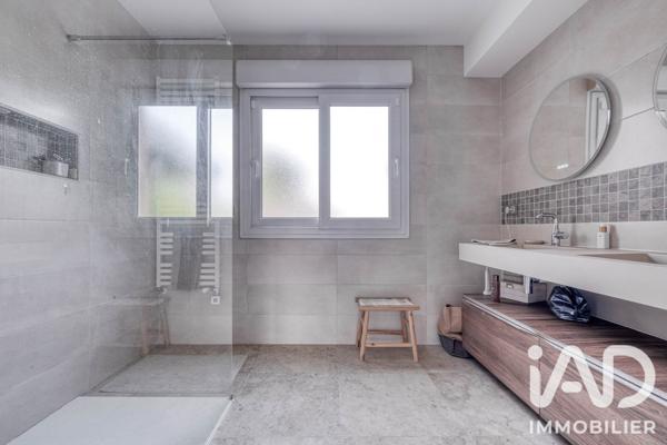 Maison à vendre 8 pièces 166 m² Gagny