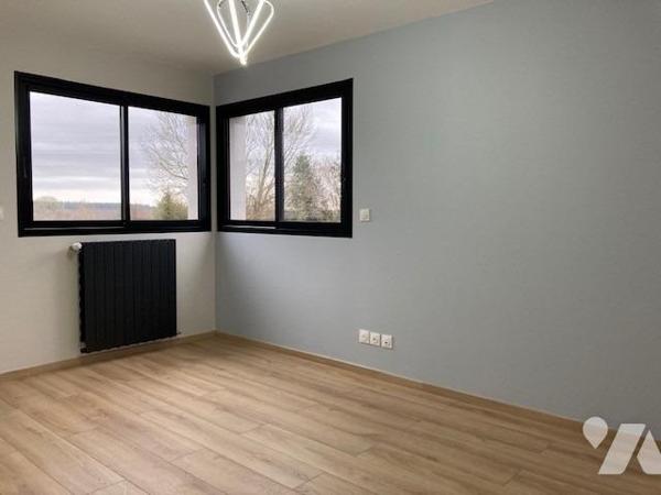 MAISON T5 ISNEAUVILLE