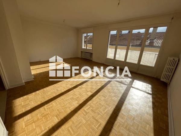 Location Appartement 2 pièces 61.52 m² - 1 RUE P.TERMIER 19 RUE VERNAY Saint Etienne 42000