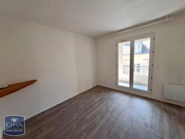 Appartement à louer 1 pièce 16.79m² Blois (41000)
