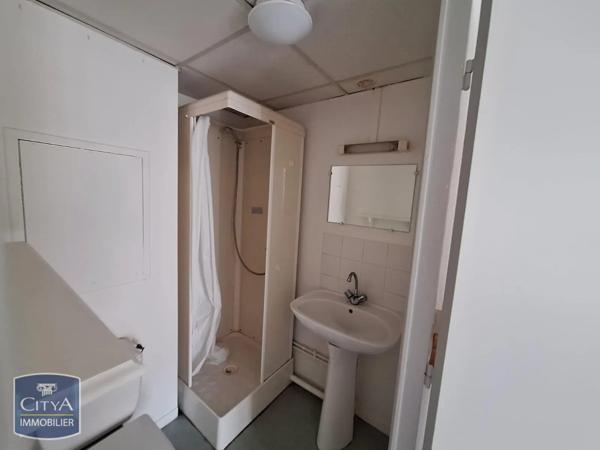 Appartement à louer 1 pièce 16.79m² Blois (41000)