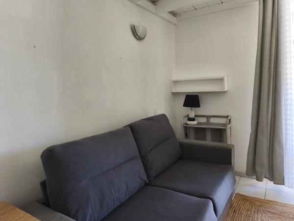Appartement à louer 897 € CC ST FRANCOIS 2 p 60 m² DPE F