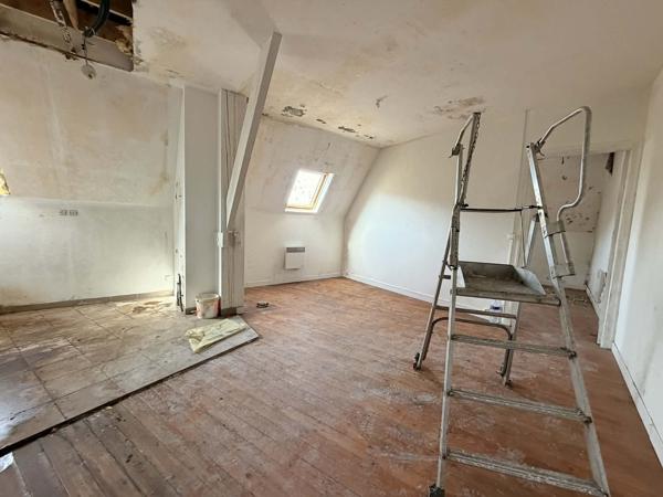 Immeuble 261 m² à Bruyères-et-Montbérault 02860