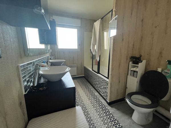 Maison à louer  Saint Marc 4 pièce(s) 84.7 m2