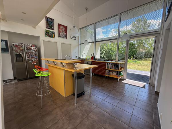 MAISON ARCHITECTE AVEC PISCINE ET GARAGE