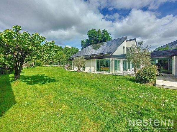 Maison Sainte Luce Sur Loire 8 pièce(s) 283 m2