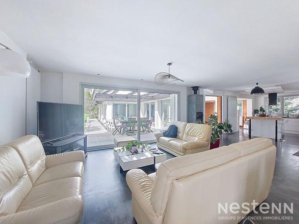 Maison Sainte Luce Sur Loire 8 pièce(s) 283 m2