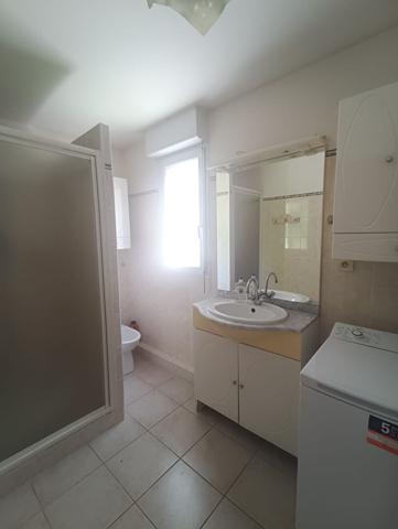 Frontignan (centre ville) Appartement T4 de 76M² avec terrasse et garage