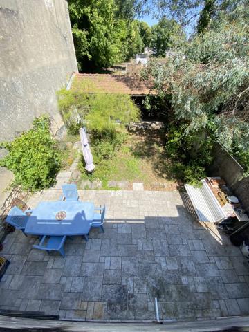 LA TESTE DE BUCH Centre ! Maison 4P de 126 m2, annexe 10 m2, jardin, 2 terrasses, carport !