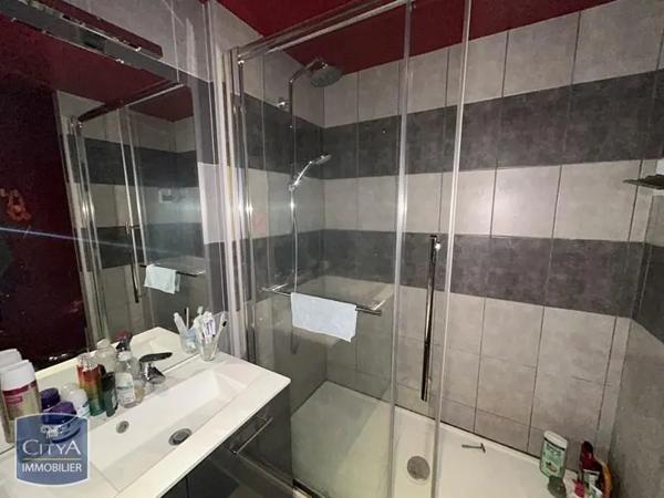 Appartement à louer 4 pièces 85.51m² Lyon (69003)