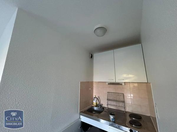 Appartement à louer 1 pièce 20.05m² Poitiers (86000)