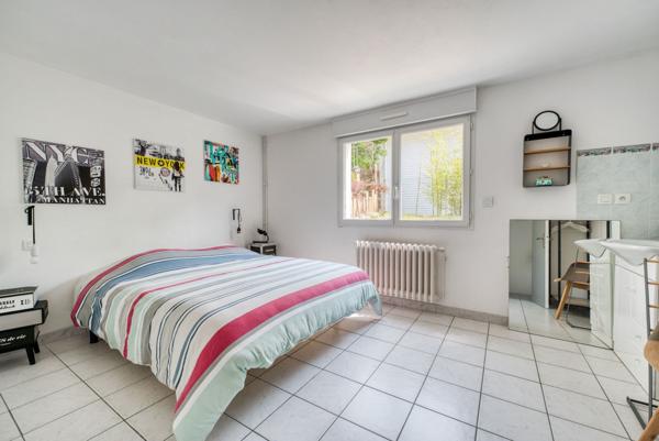 VILLA FAMILIALE BALNEAIRE A 500 M DE LA PLAGE - SAINT GEORGES DE DIDONNE