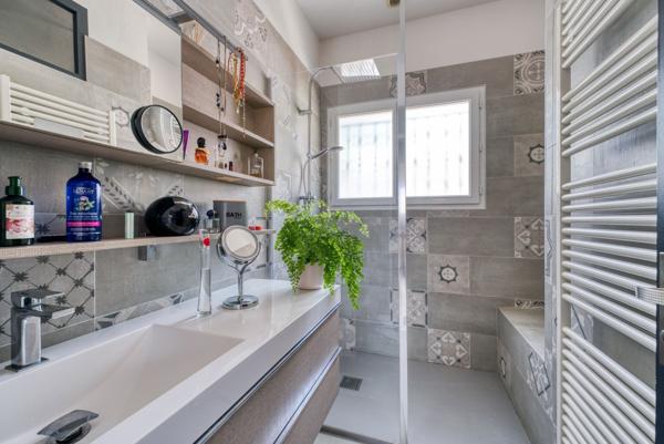 VILLA FAMILIALE BALNEAIRE A 500 M DE LA PLAGE - SAINT GEORGES DE DIDONNE