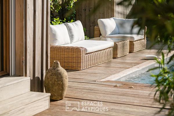 Maison en pierre avec piscine et dépendance