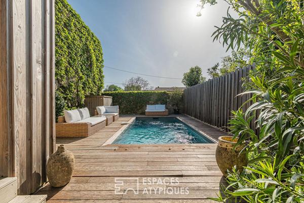 Maison en pierre avec piscine et dépendance
