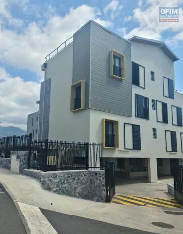 A vendre bel appartement T3 (investissement locatif) de 79m2 avec parking Résidence Kaloupilé à Beauséjour