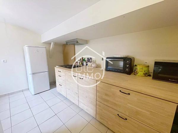 BORDEAUX - Grand appartement T3 en pierre