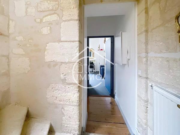 BORDEAUX - Grand appartement T3 en pierre