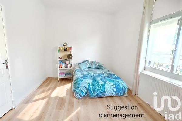 House for sale 8 rooms 204 m² Villemoisson-sur-Orge