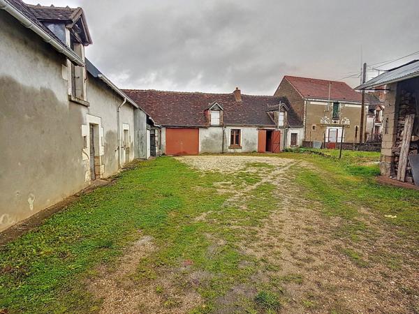 Maison à vendre    1 pièce •  Selles-sur-Cher