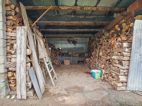 Maison à vendre    1 pièce •  Selles-sur-Cher