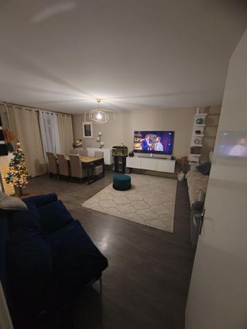 Appartement Corbeil Essonnes 4 pièce(s) 82.6 m2