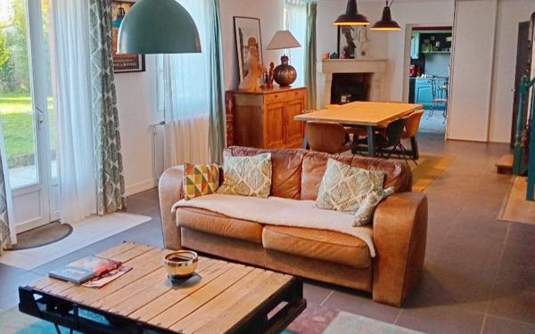 Maison à vendre    6 pièces •  Angoulême