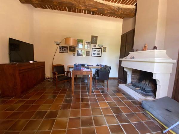 Immobilier Flayosc (83780) – Propriété 420m2 – 799 000 €