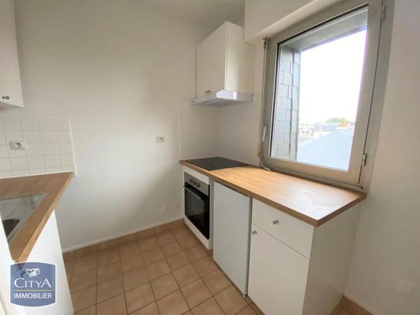 Appartement à louer 3 pièces 57.82m² Tours (37100)