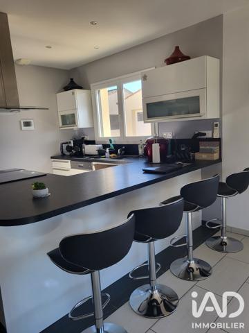 Maison à vendre 6 pièces 151 m² Tonnay-Charente