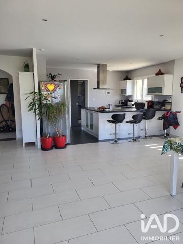 Maison à vendre 6 pièces 151 m² Tonnay-Charente