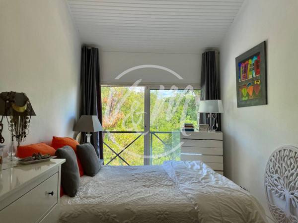 A VENDRE Villa TAUSSAT! Maison de ville 110m² rénovée en 2020 avec 3 chambres et terrasse au calme proche plage et port de Taussat LANTON TAUSSAT