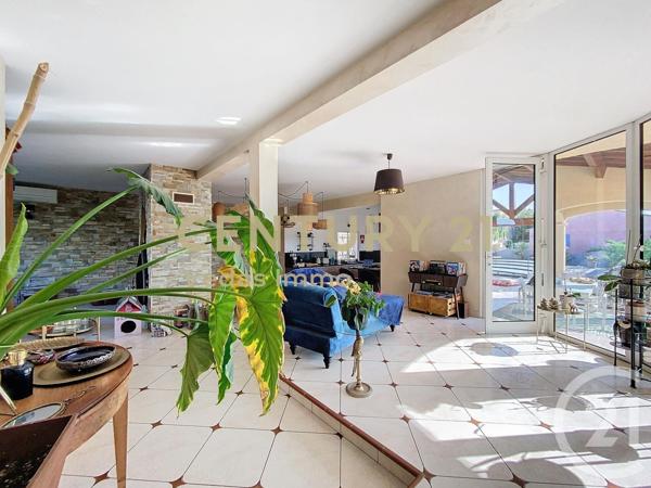 Maison à vendre  6 pièces - 158 m2 FABREGUES - 34