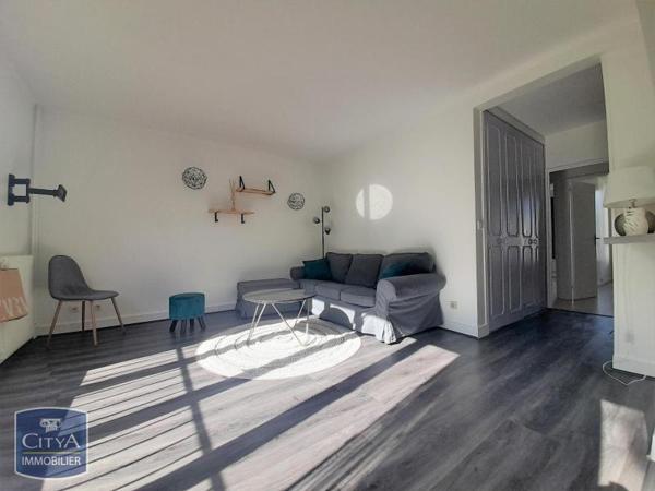 Appartement à louer 3 pièces 55.7m²