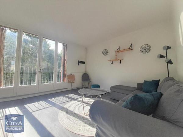 Appartement à louer 3 pièces 55.7m²