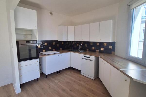 Louer appartement 4 pièces de 77 m²
