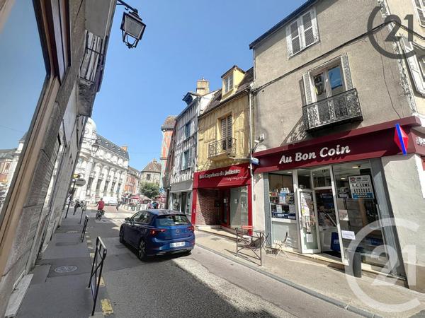 à vendre  84 m2 AUXERRE - 89