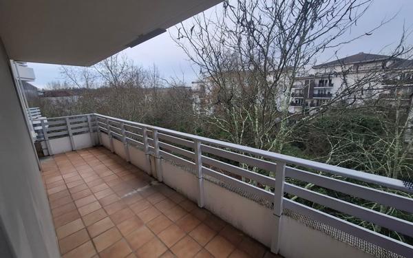 Appartement à louer    3 pièces • 61,84 m2 Mont-de-Marsan
