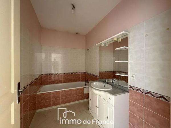 Immeuble à vendre à Decazeville (12300)