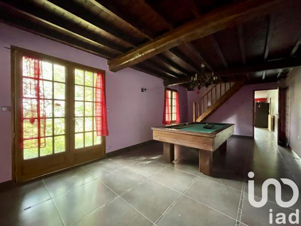 Maison à vendre 12 pièces 630 m² Rue