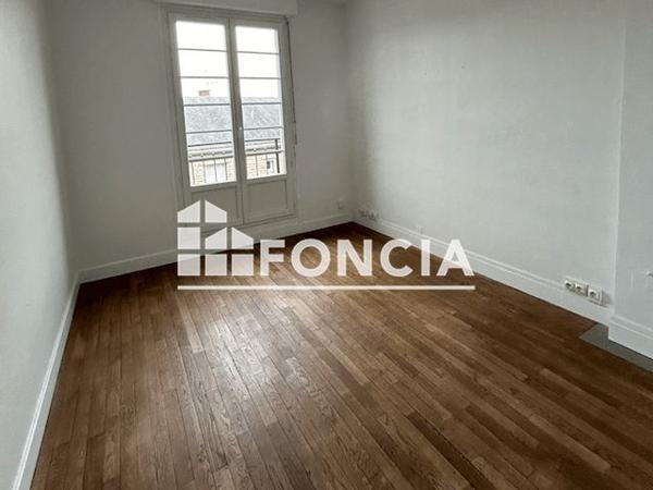 Location Appartement 3 pièces 73.18 m² - 38 RUE ROBERT SORBON Rethel 08300