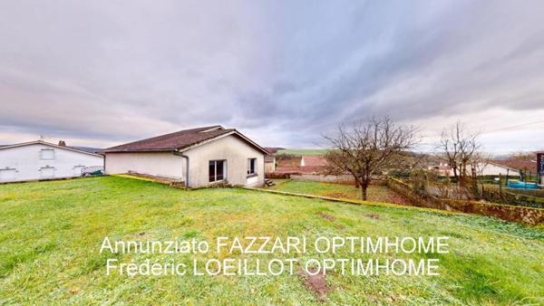 À VENDRE en exclusivité, proche de la Belgique et du Luxembourg, une maison individuelle à terminer sur grand sous-sol avec terrain de 1863 m², Vue panoramique sur la verdure !