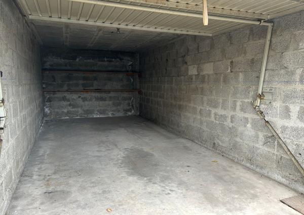 Garage 16 m²