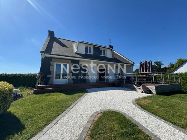 À vendre à NAIZIN - Maison familiale de 7 chambres sur 2855 m² de terrain clos et un sous-sol