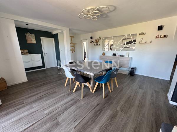 À vendre à NAIZIN - Maison familiale de 7 chambres sur 2855 m² de terrain clos et un sous-sol