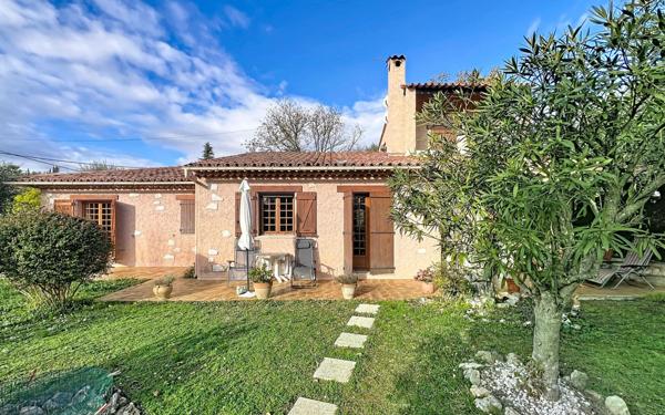 Maison à vendre    4 pièces • 131 m2 Roquefort-les-Pins