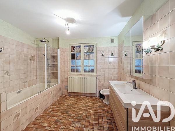 Maison à vendre 10 pièces 215 m² Villers-Marmery