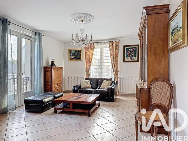Maison à vendre 10 pièces 215 m² Villers-Marmery